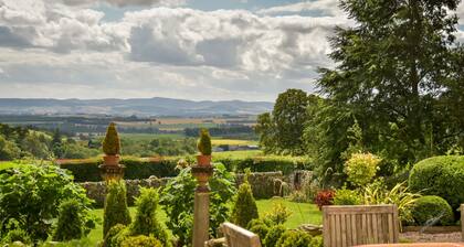 Glenquiech House by Interhome