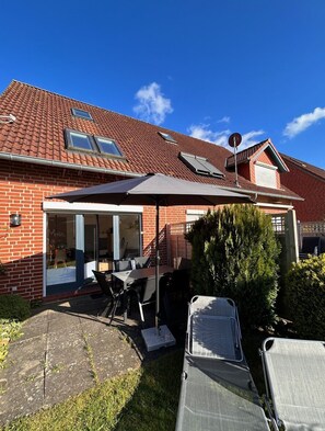 Outdoor dining - 7033 House Wellengang - 7033 House Wellengang with large garden (Dahme)