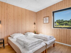 7 chambres, accès à Internet