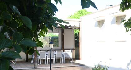 SE194 - Senigallia, small villa with annex and parking space