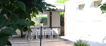 SE194 - Senigallia, small villa with annex and parking space