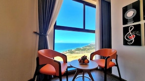 Deluxe Room | Beach/ocean view