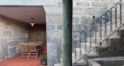 São Jorge Country House –Local accommodation with comfort and nature in Penafiel