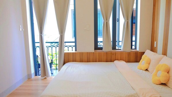 Habitación individual urbana, 1 habitación, para no fumadores, vista a la ciudad | Wifi gratis y ropa de cama