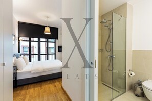 Shower, hair dryer, bidet, towels - X Flats - Deluxe Street View 2+1 in lovely Istanbul, near Taksim (İstanbul)