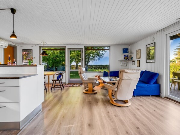 TV, fireplace - "Meglena" - 250m from the sea by Interhome (Grenaa)