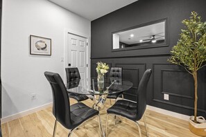 Dining - Lofts at Arlington – Unit 5 (Arlington)