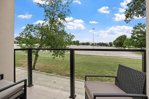 Terrace/patio - Lofts at Arlington – Unit 5 (Arlington)