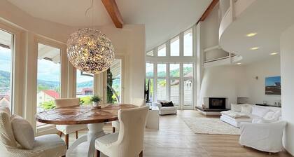 Casa Braun: Exklusive Unterkunft mit Seeblick, Garten und moderner Ausstattung