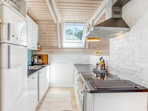 Fridge, microwave, oven, dishwasher - "Frodde" - 200m from the sea by Interhome (Sydals)