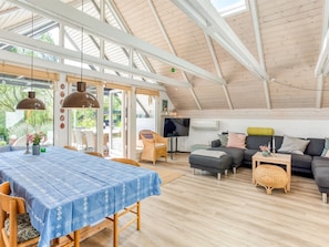 TV, fireplace - "Frodde" - 200m from the sea by Interhome (Sydals)