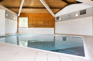 Innenpool, beheizter Pool