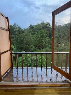 Deluxe Double Room, Mountain View | Free WiFi - Giri Raj Resort Bandarban (Bandarban)