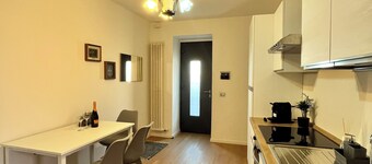 La Rosa - Comfort & Charm in the Town Center