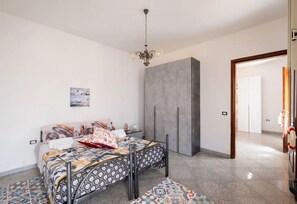 2 bedrooms