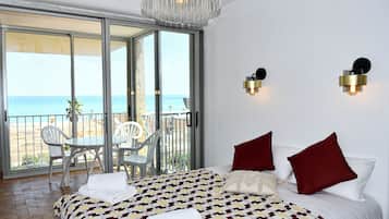 2 chambres, fer et planche Ă repasser, Wi-Fi, draps fournis