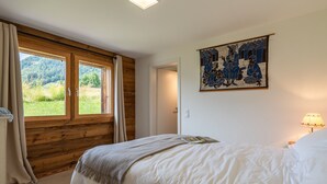 3 habitaciones, wifi gratis y ropa de cama 