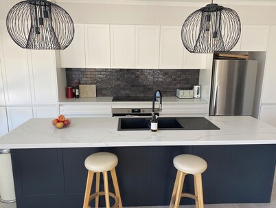 Modern, comfort and serenity in Fitzroy Falls