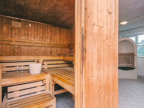 Sauna - 5 Person Holiday Park Home in Romo (Rømø)