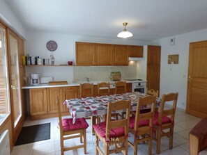 Frigorífic, microones, forn i rentaplats
