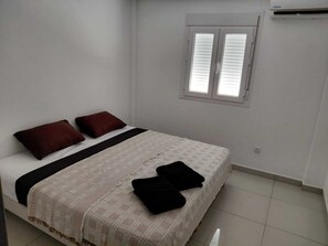 2 Schlafzimmer, Bügeleisen/Bügelbrett, kostenloses WLAN, Bettwäsche
