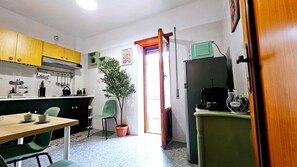 Fridge, microwave, coffee/tea maker, toaster