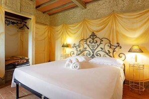 4 chambres, fer et planche Ă repasser, Wi-Fi, draps fournis