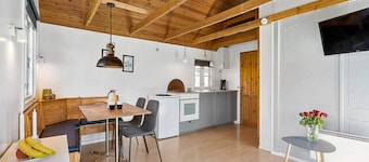 6 Person Holiday Park Home in Hesselager