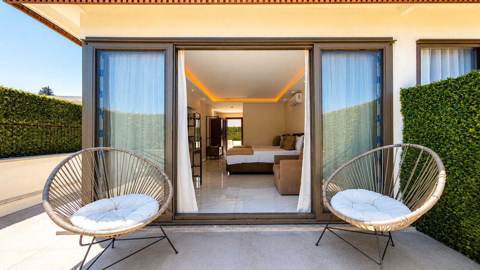Habitación triple Deluxe | Terraza o patio