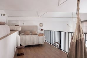 2 chambres, fer et planche à repasser, accès au Wi-Fi (inclus)