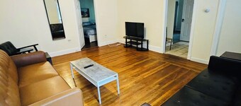 Cozy 2 bed near Whole Foods, Downtown, Miriam, etc