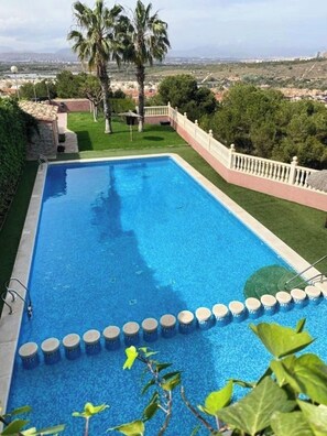 Outdoor pool - Alicante Vacation Home (Gran Alacant)
