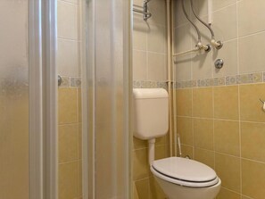 Apartemen, 1 kamar tidur, Boleh Merokok, balkon | Kamar mandi