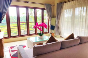 Comfort Villa, Mountain View | Living area - Sari Sasih Hillside By Reccoma (Ubud)