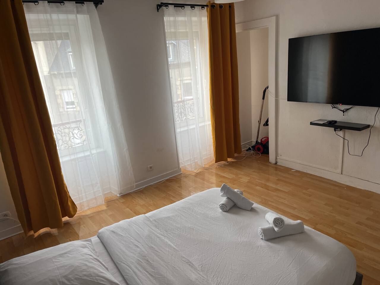 1 bedroom, WiFi, bed sheets