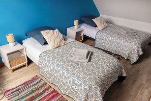 4 bedrooms, WiFi, bed sheets