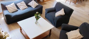 8/9-person gîtes with Jacuzzi. Near saint Malo/dinan. Pets allowed