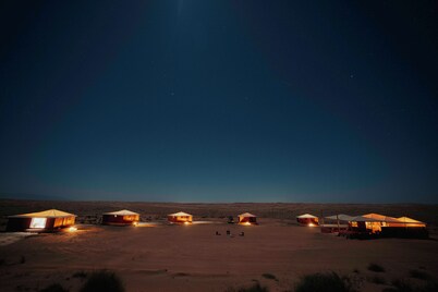 Silent Dunes Camp