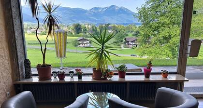 Cosy apartment for 3 guests with WIFI, A/C, TV and balcony