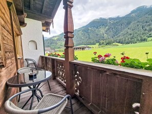 Terrace/patio - Lovely apartment for 8 people with balcony (Hippach)