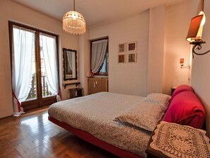 2 chambres, lit parapluie, Wi-Fi gratuit
