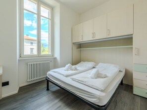 2 bedrooms, free WiFi