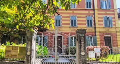 Agréable appartement pour 5 personnes avec WIFI, TV, balcon et parking