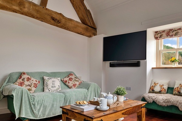 Möbel, Interior Design, Wand, Flooring, Couch, Holz, Zimmer, Fussboden, Wohnzimmer, Decke