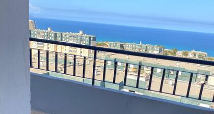 Cozy high floor apartment with a nice sea views,perfect for families and holiday