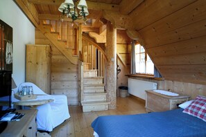 9 bedrooms, WiFi - Traditional Wooden Villa with Breathtaking Views of the Tatra Mountains (Kościelisko)