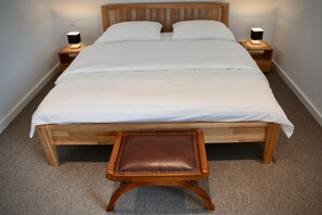 2 chambres, Wi-Fi gratuit, draps fournis