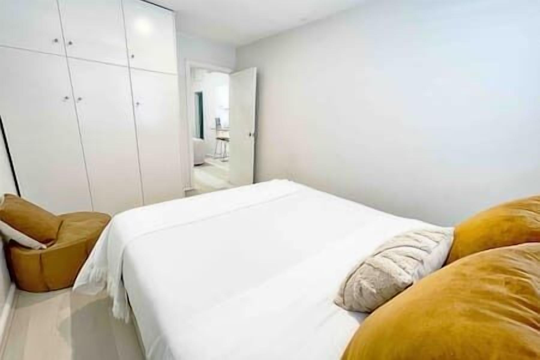 1 室のベッドルーム、アイロン / アイロン台、WiFi、ベッドシーツ