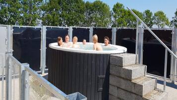 Hus | Udendørs spabad