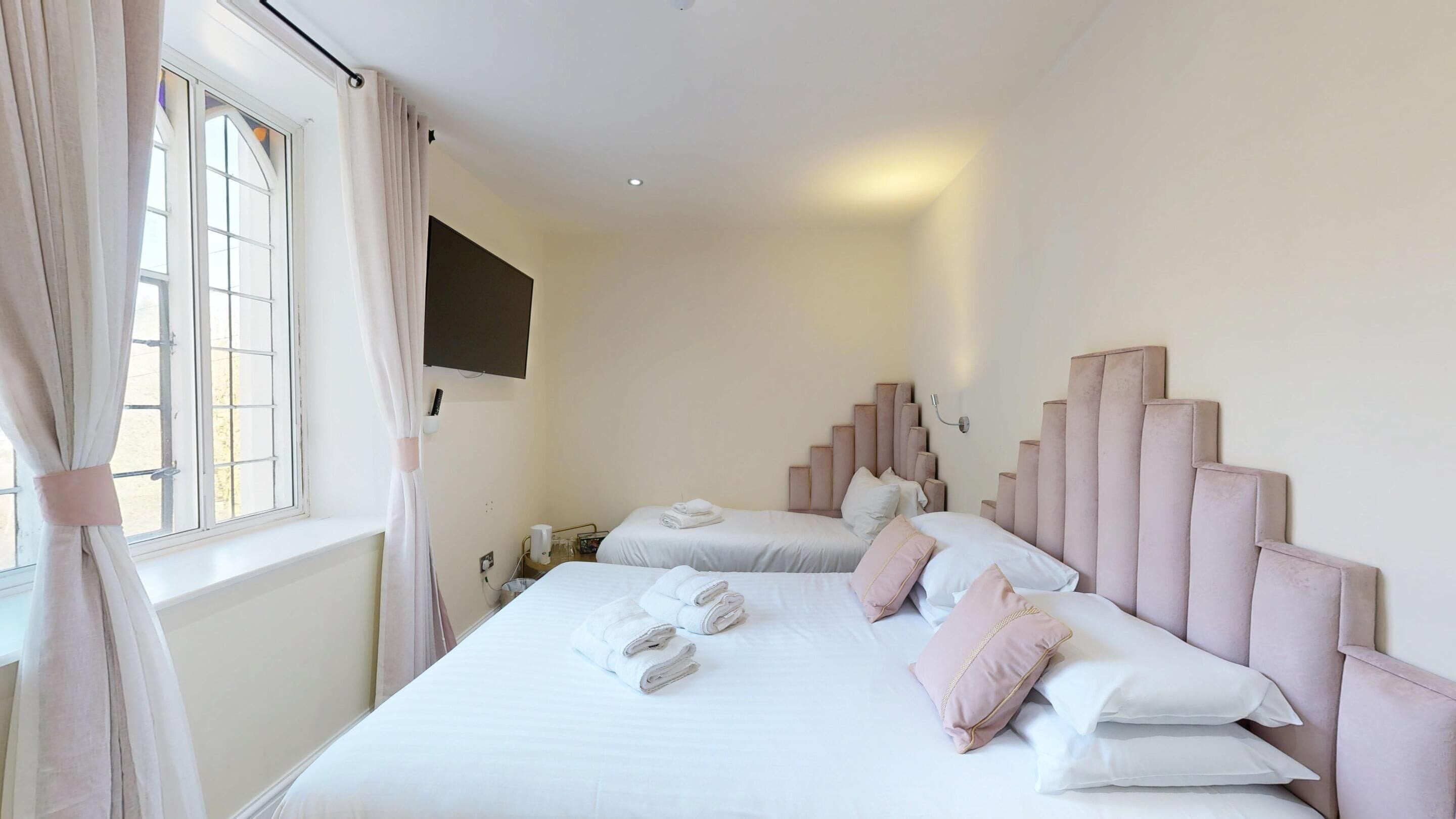 Tabla de planchar con plancha y wifi gratis 